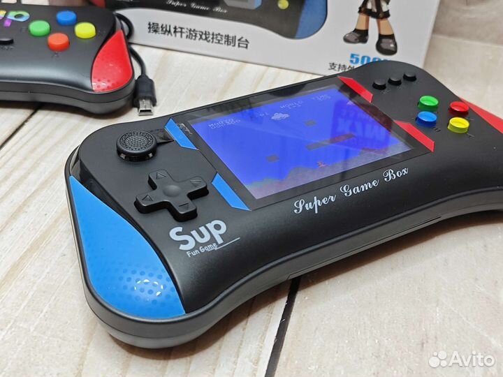 Портативная игровая приставка