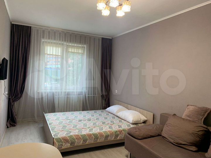 2-к. квартира, 45 м², 1/10 эт.