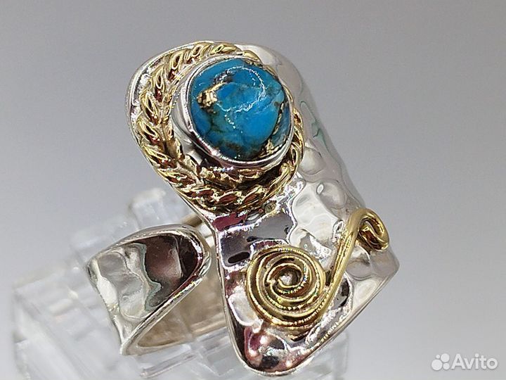 Кольцо с натуральной бирюзой