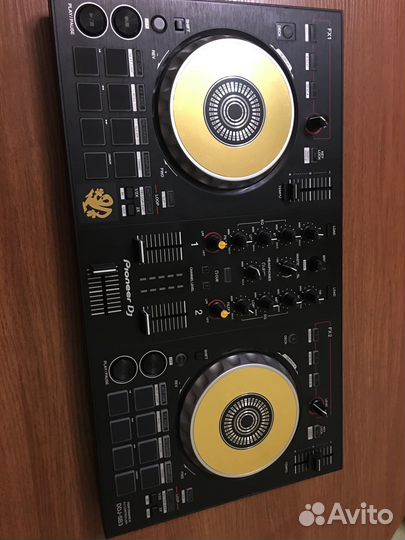 Dj controller