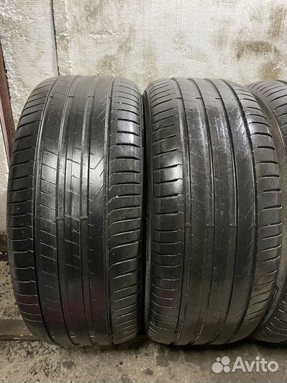 Pirelli Scorpion 255/45 R19 100V