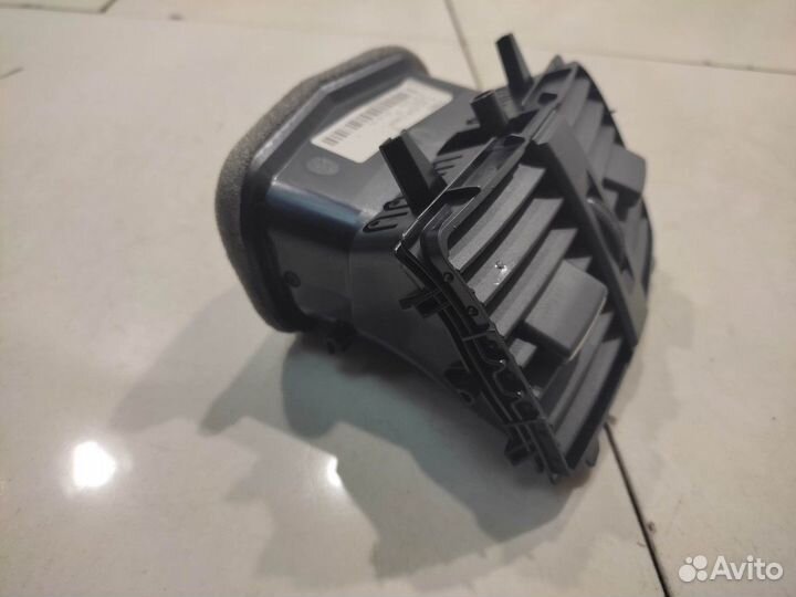 Решетка приточного воздуха вентиляции