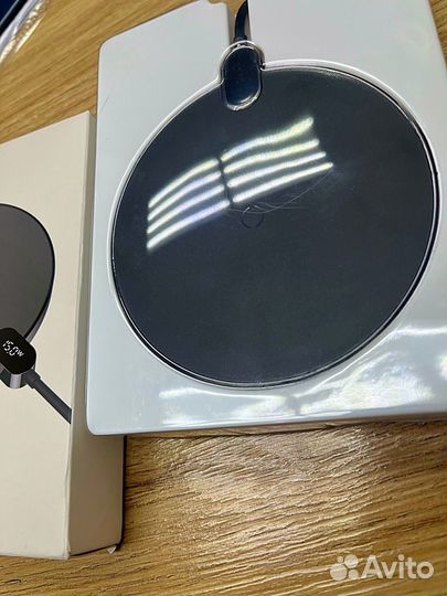 Беспроводное зарядное устройство Baseus 15W