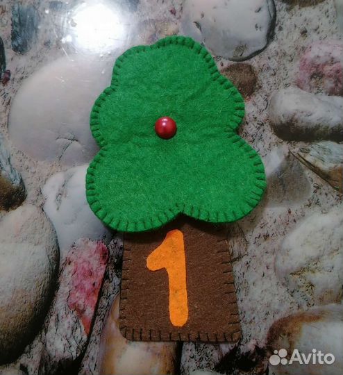 Развивающие игрушки из фетра, поделки в сад