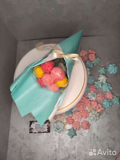 Шоколадные букеты, шоколадные яйца, конфеты