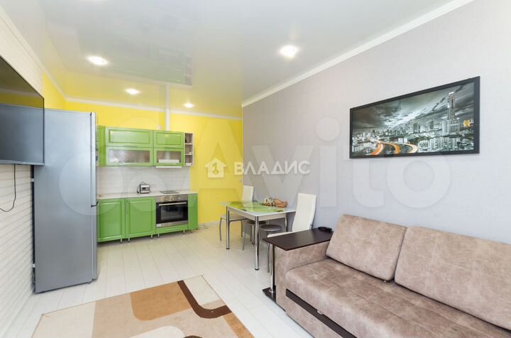 2-к. квартира, 65 м², 7/16 эт.