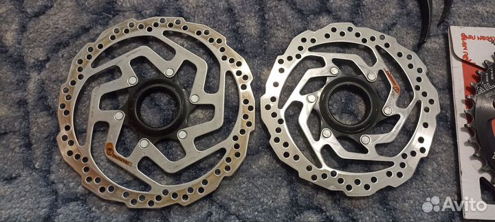 Покрышки на велосипед 27.5