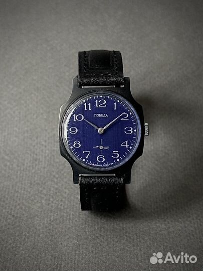 Молния сталинские соколы наручные часы 3602 СССР