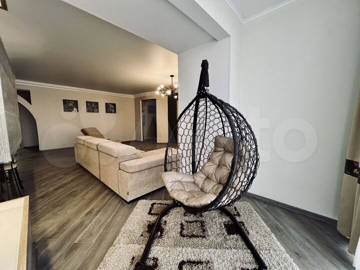 3-к. квартира, 103,1 м², 6/10 эт.