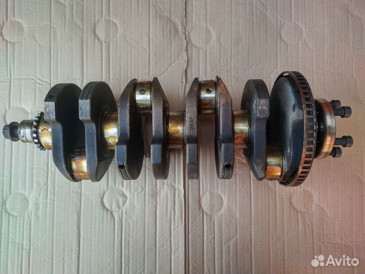 Коленвал Ауди А4Б5 ALT 2.0l