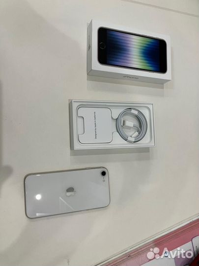 iPhone SE (2022), 64 ГБ