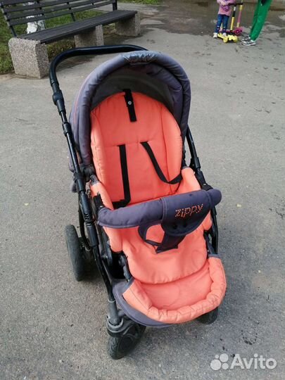 Коляска 3 в 1 tutis zippy