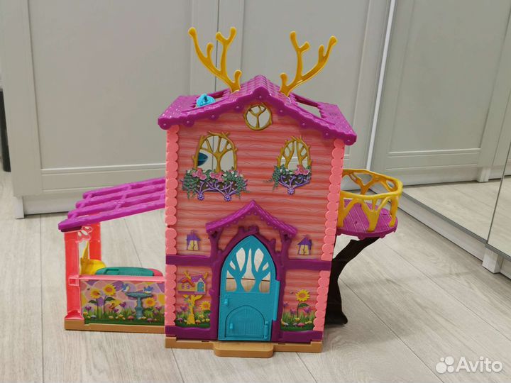 Игрушечный домик Hatchimals, замок свинки Пепы