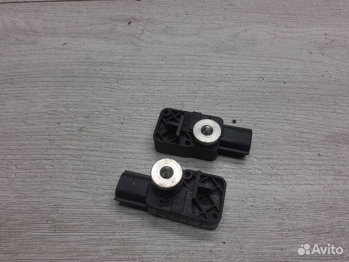 Датчик SRS Renault