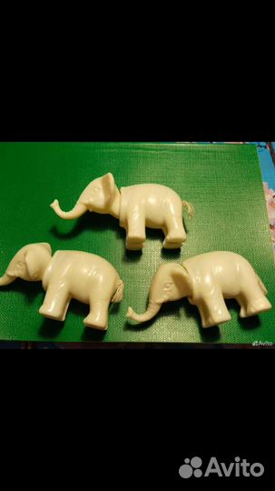 Слоник болванчик колкий пластик СССР