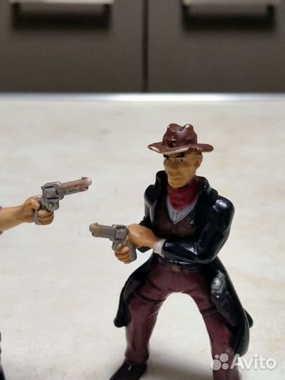 Солдатики индейцы ковбои