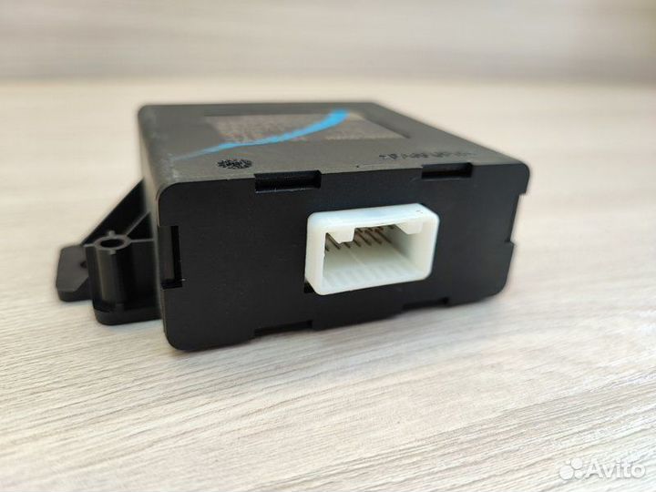 Блок управления парктрониками Renault Sandero