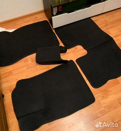 Автоковрики EVA Nissan Bassara JU30 1999-2003-1эва