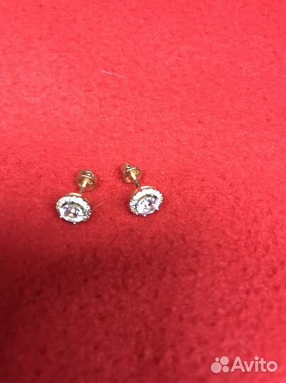 Золотые серьги