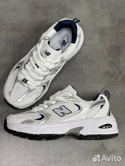 New Balance 530 White Silver Navy