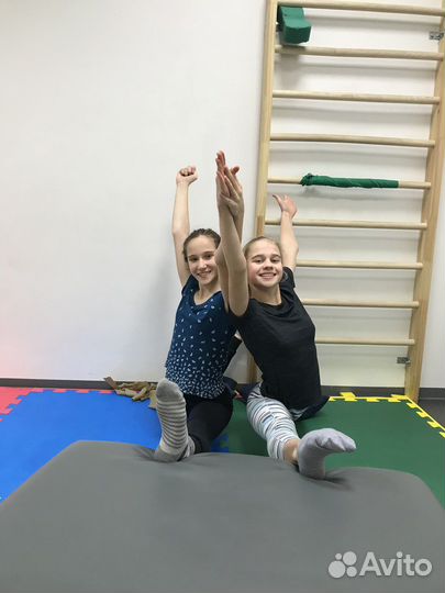 Тренер по растяжке и фитнесу