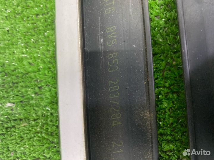 Молдинг двери передний Audi A3 8V (седан) cxsa