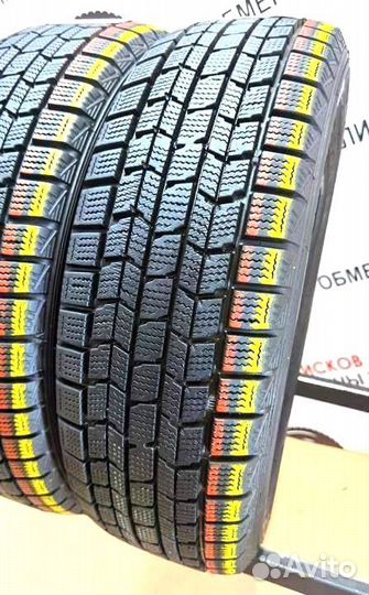 Dunlop DSX-2 215/65 R16 98Q