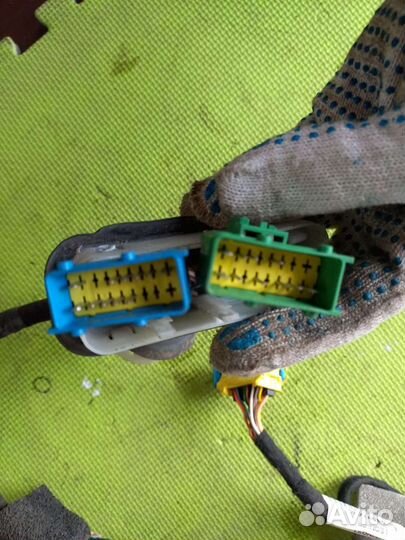 Проводка (коса) передний левой двери Пежо 308