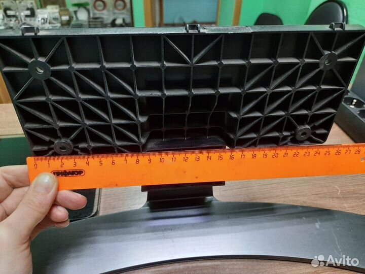 Подставка для телевизора LG 43UH65