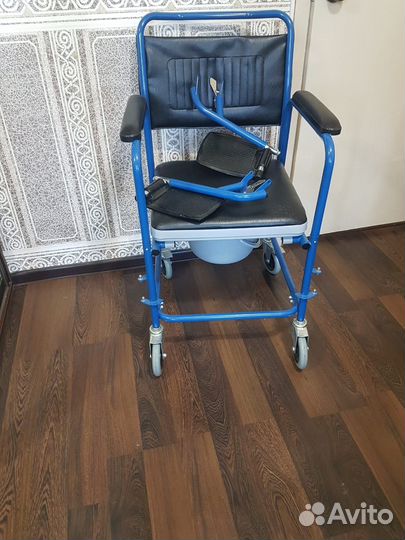 Коляска инвалидная с туалетом б/у