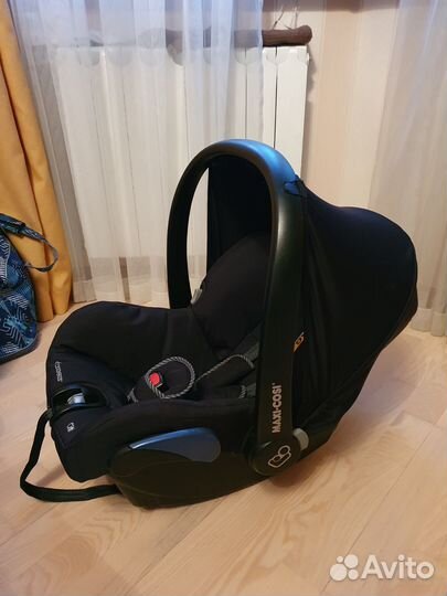 Автокресло Maxi-Cosi