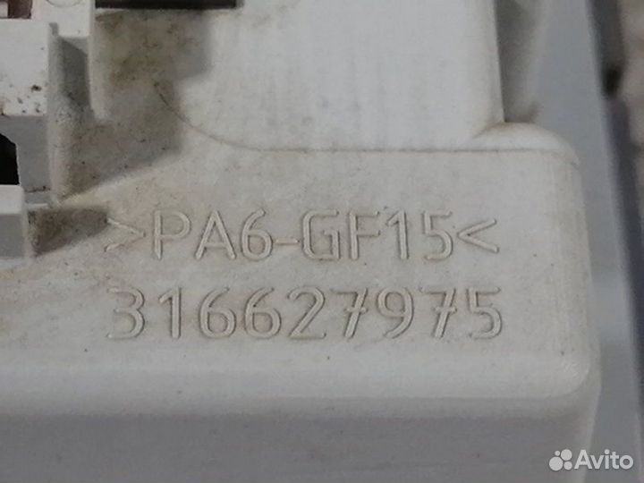 Плафон салонный Opel Astra J P10 A16XER 2012