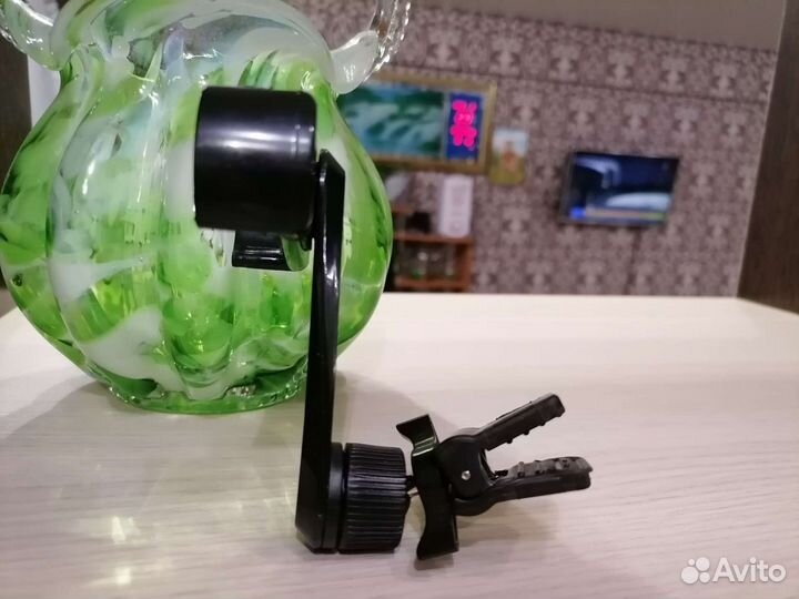 Держатель для телефона в машину