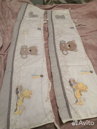 Бортики в кроватку mothercare