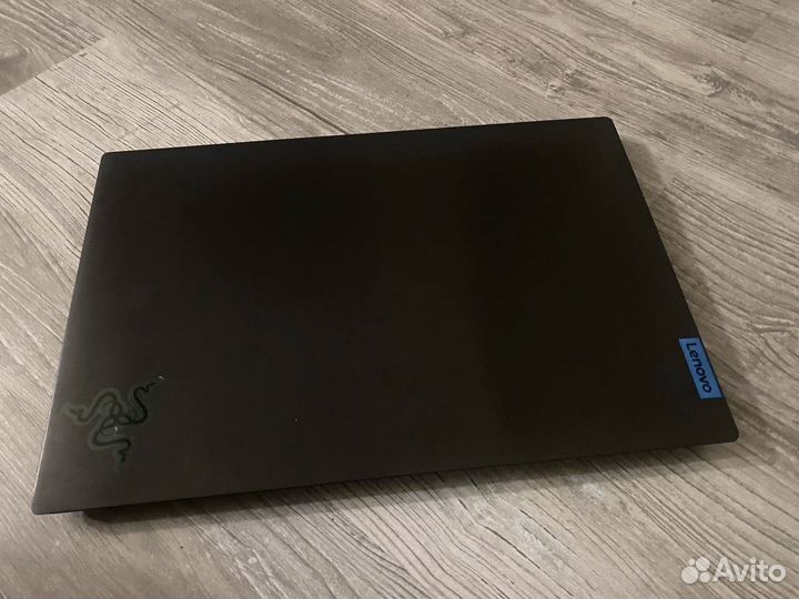 Ноутбук lenovo