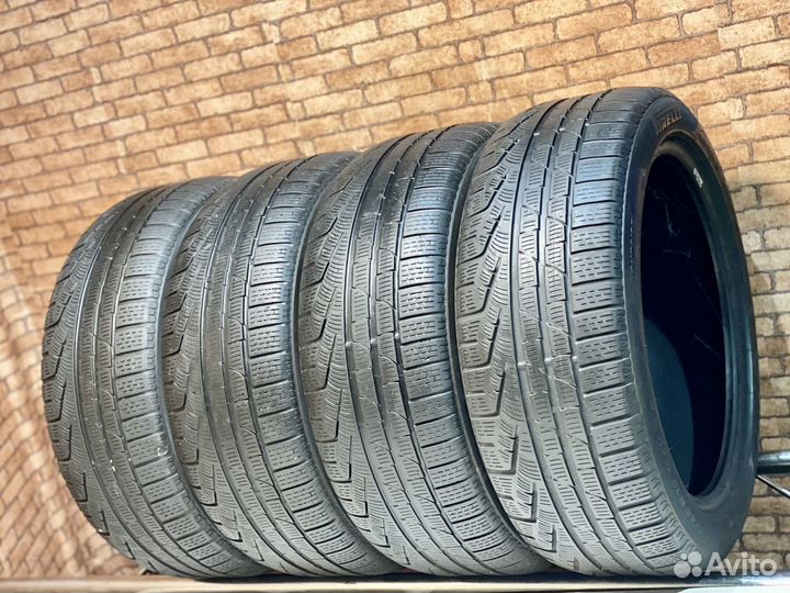 Pirelli Winter Sottozero II 245/45 R19