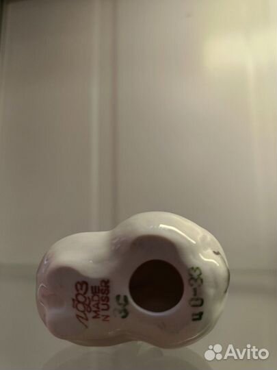 Фарфоровая статуэтка 