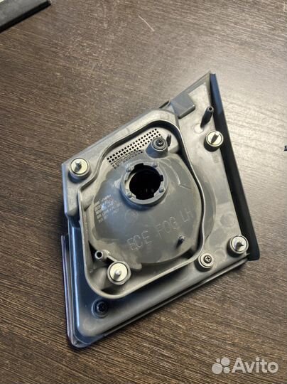 Фонарь левый в крышку багажника chevrolet cruze