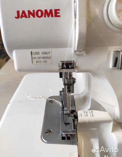 Оверлок Janome 210d