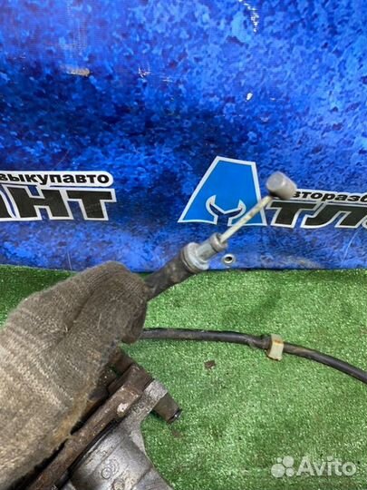 Суппорт тормозной задний левый Mazda 3 BL Z6 2011