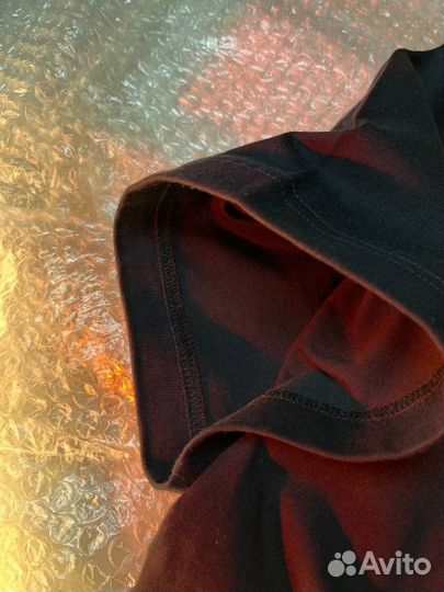 Футболка supreme