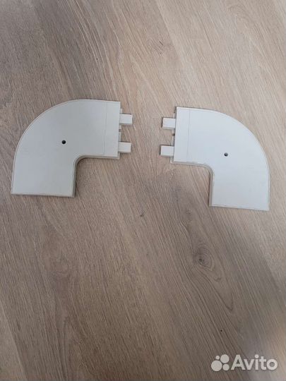 Угол потолочного карниза