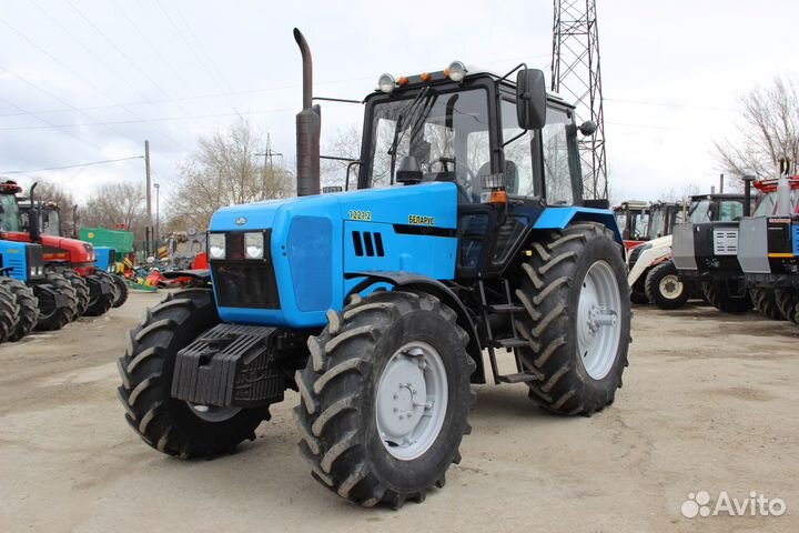 Трактор МТЗ (Беларус) 1221.2, 2017