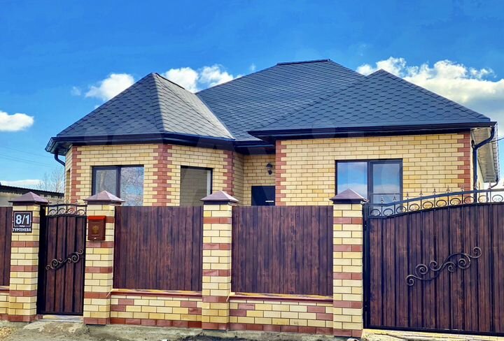 Дом 139 м² на участке 5 сот.