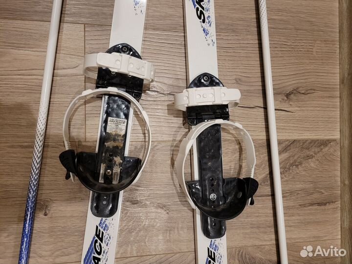 Беговые лыжи