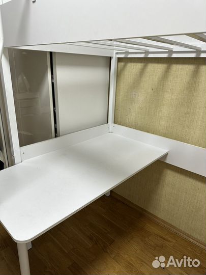 Детская кровать чердак со шкафом и тумбой