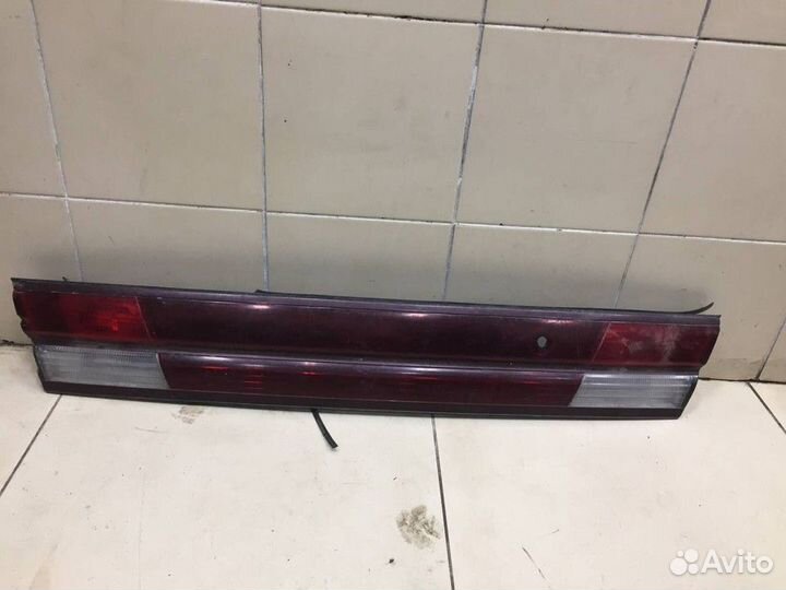 Фонарь задний Nissan Maxima