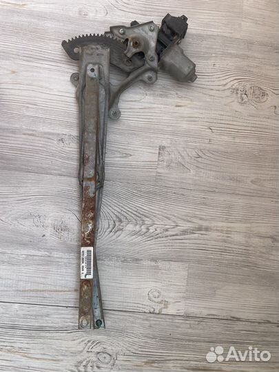 Стеклоподъемник задний левый Nissan Teana j32