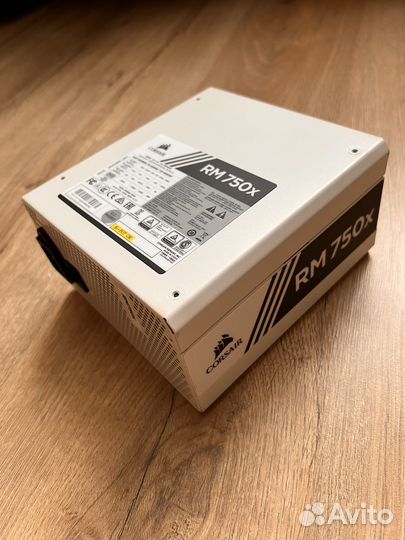 Блок питания corsair rm750х