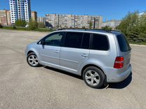 Volkswagen Touran 2.0 MT, 2003, 217 000 км, с пробегом, цена 499 999 руб.